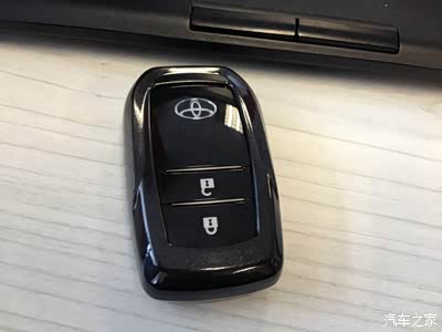 再次show一下钥匙壳.在这个什么东西都要套个壳的年代.