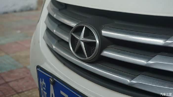 五角星江淮,也算限量版了.新jac标志更档,上档次.