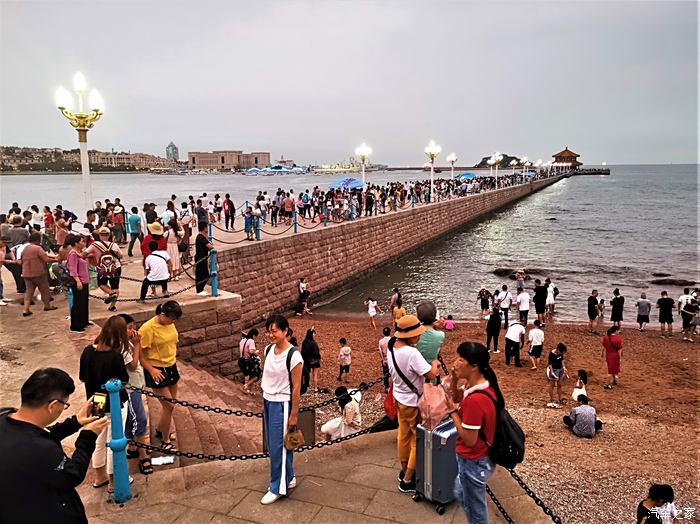 萬物復甦送福利膠東半島自駕遊14逛青島棧橋地標