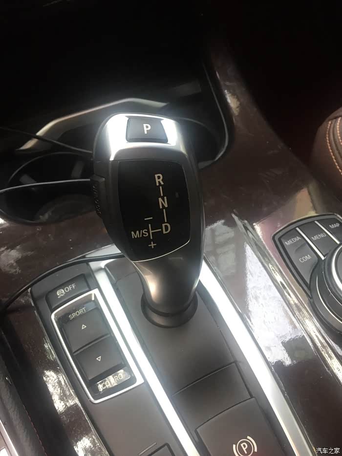 【图】请教:电子档杆壳如何拆卸?_宝马3系论坛_汽车之家论坛