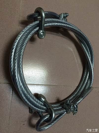 2厘米粗的缆绳～最重要的是纯手工制作,外面套塑料管,不在会扎手了!