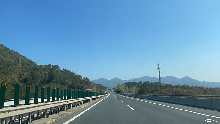 从杭州出发到目的地差不多得3个小时,高速2小时,山路1小时