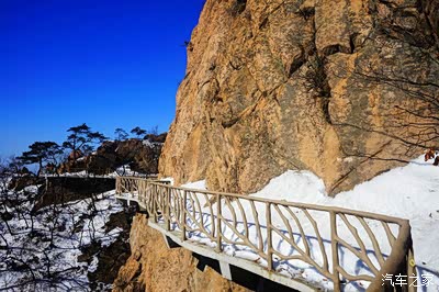 踏雪黑风口栈道