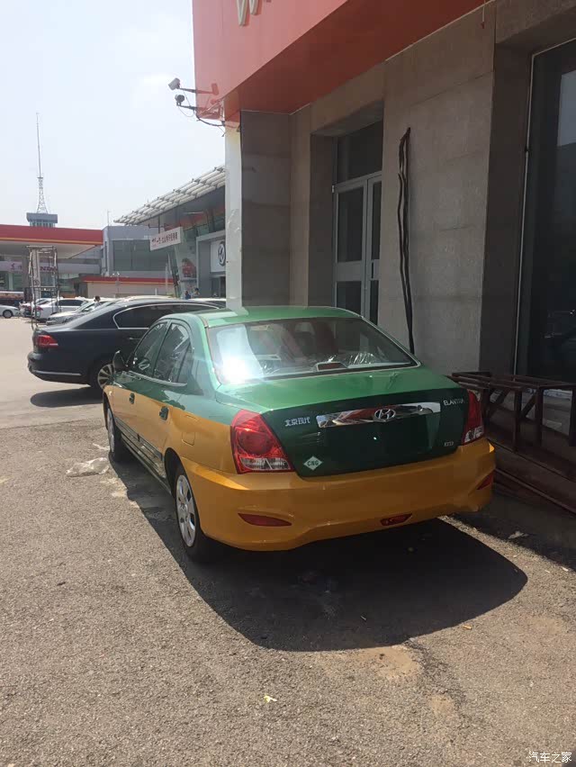 网约车合法买台伊兰特出租车压压惊