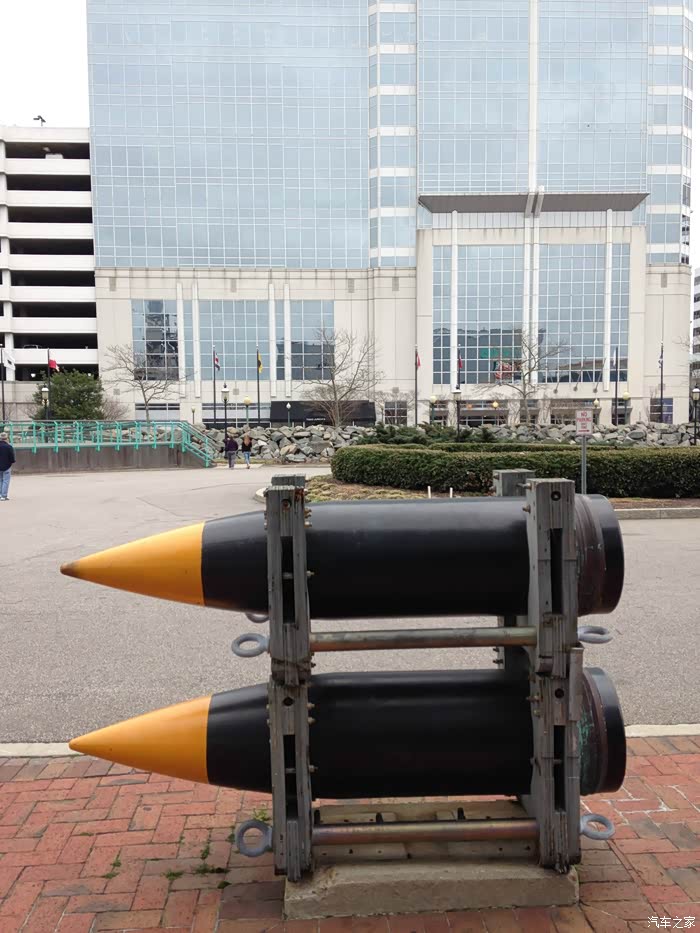 主炮炮弹口径16英寸(406mm)