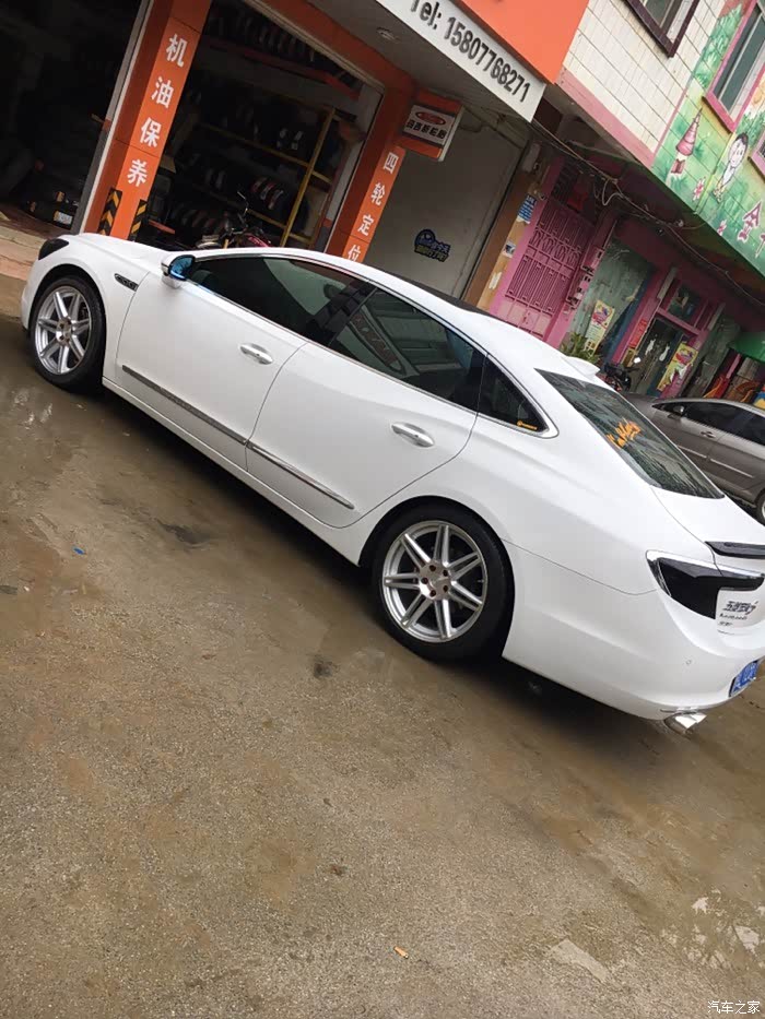 新君越换19寸锻造轮毂作业内有媳妇当车模大片