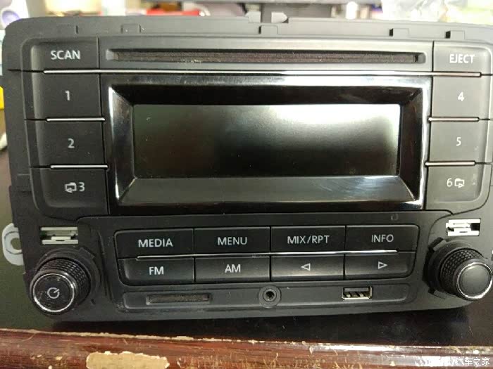 新桑塔纳cd机转让