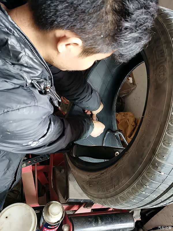 轮胎的安全重要性-补胎记