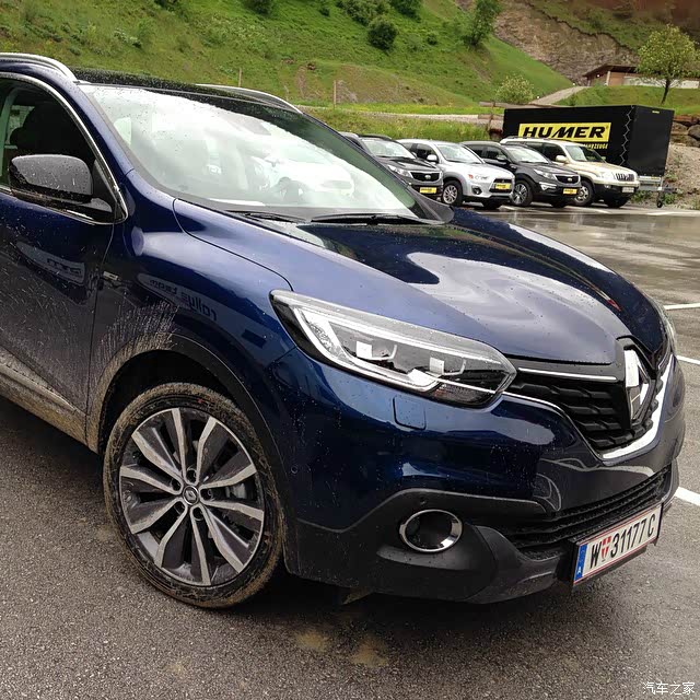 放毒海外雷诺kadjar科雷嘉蓝色实车第三弹