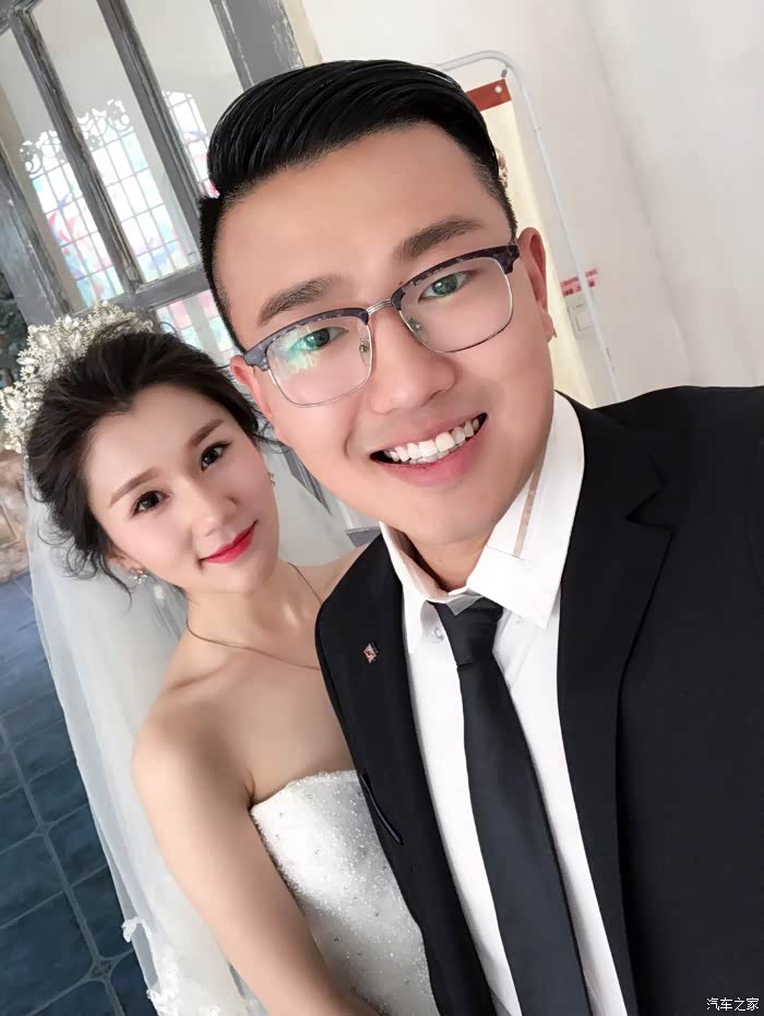 媳妇当车模我的大老婆和小情人