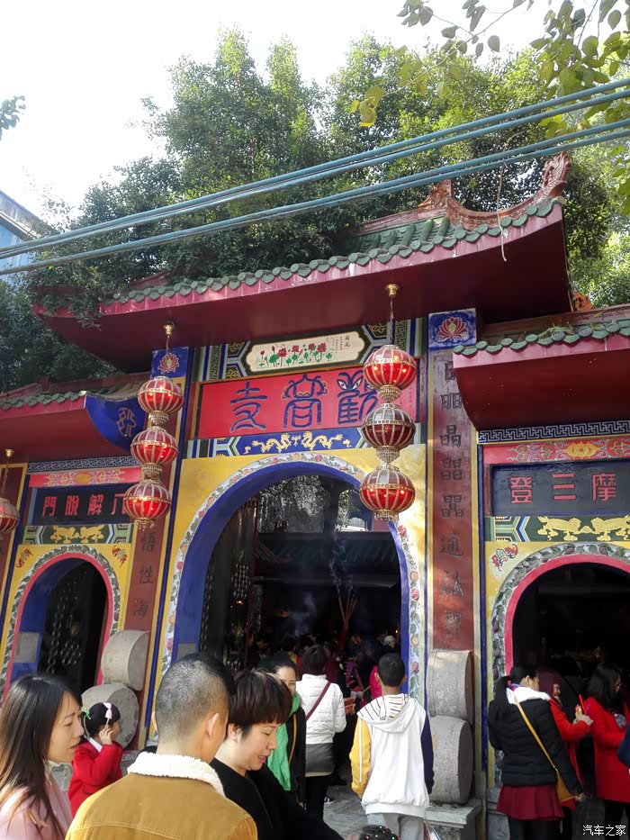 观音阁 人潮汹涌