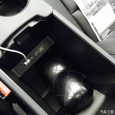 2016奔驰gla200时尚支持carplay嘛?