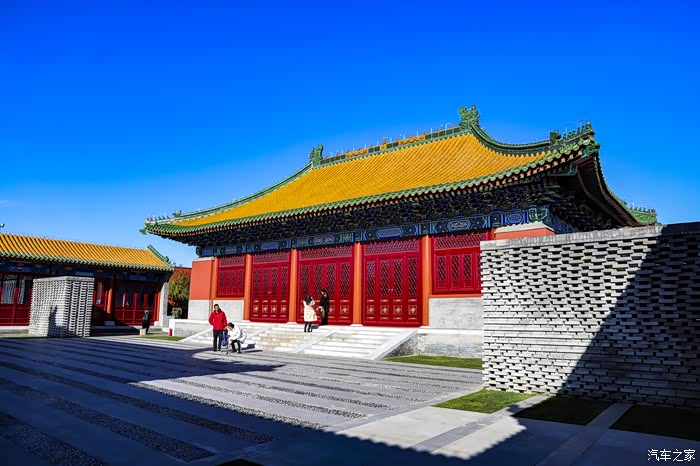 重生后的隆福寺,市中心离地最高的文化中心