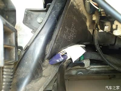 d档刹车,驾驶座前方中控传来哒哒哒的声音