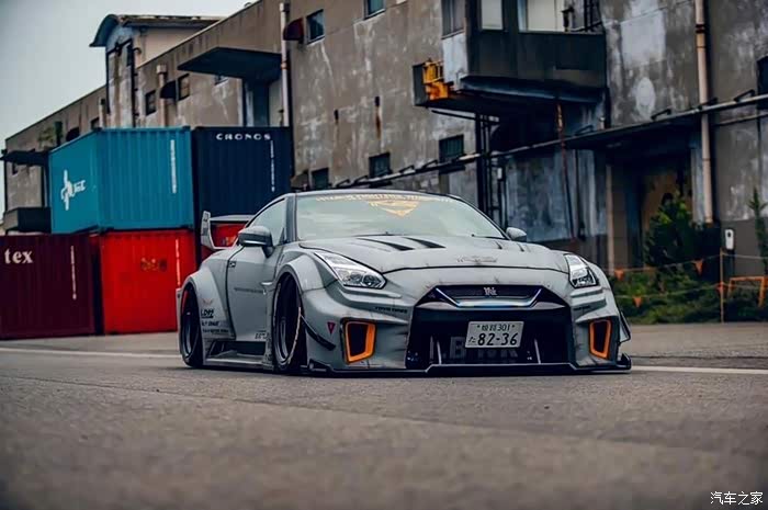 改装后的日产gtr,太赞了