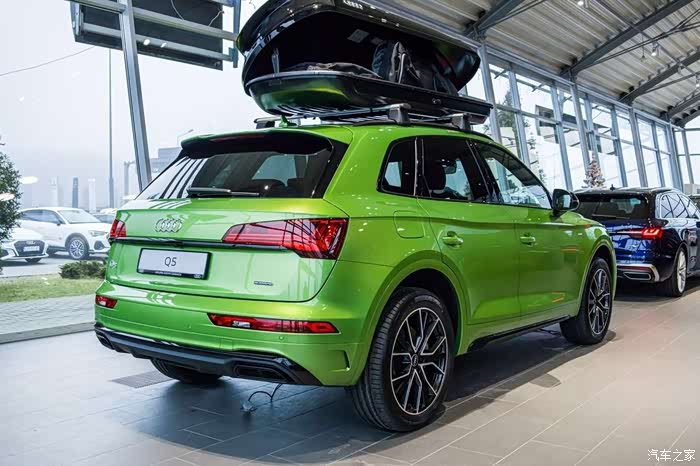 【图】诗和远方,总要有一个在路上,这台啥绿的新q5相当的赞_奥迪q5/q5