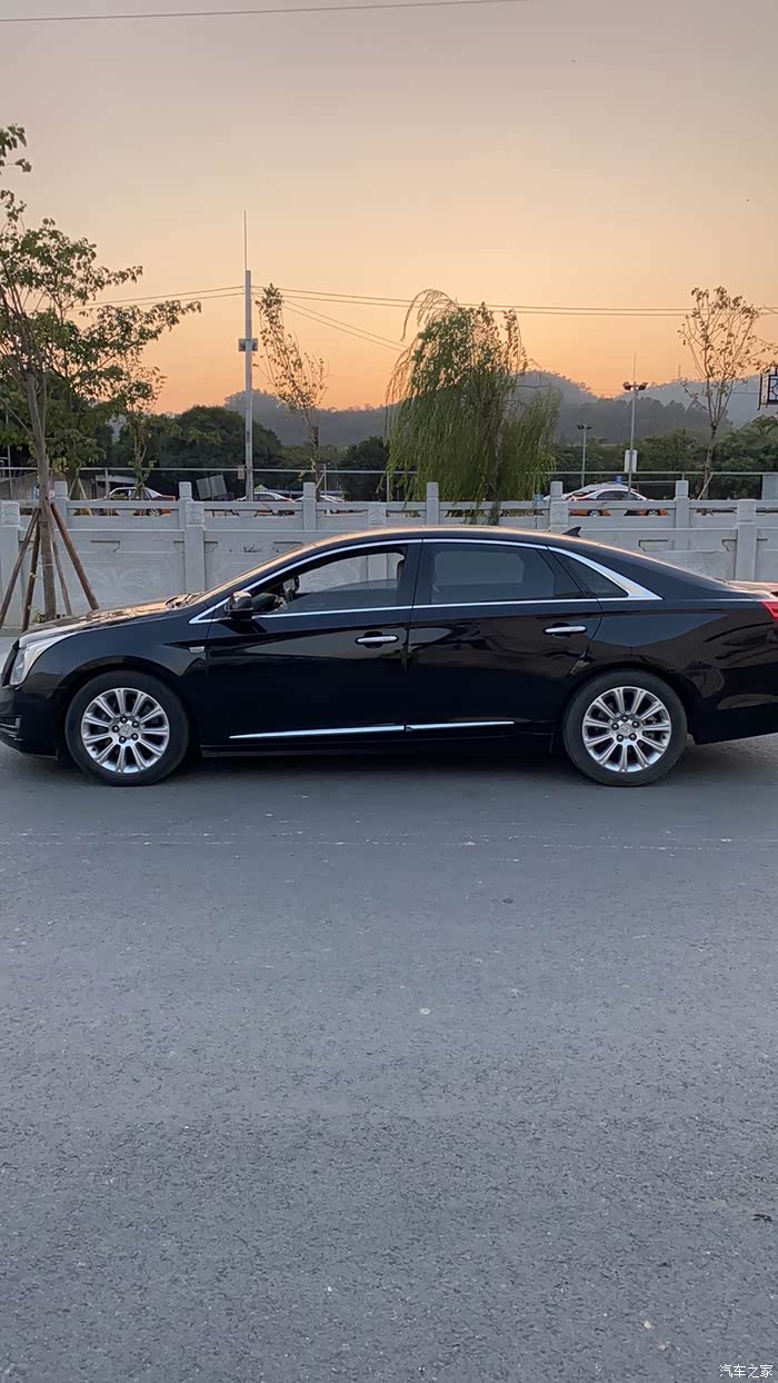 售16款凯迪拉克xts技术型28t黑色