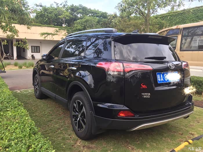 跪求荣放新款黑色车谢谢