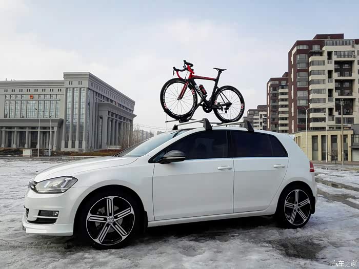 高尔夫7加装行李架好看吗