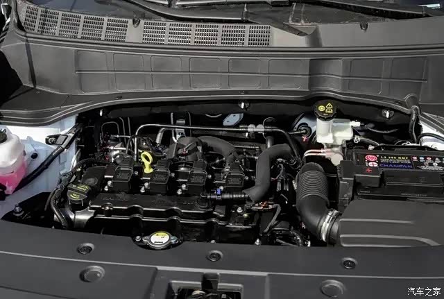 长安cs35 plus搭载的1.4t高压直喷式发动机