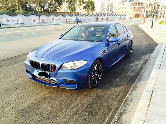 为了那壹抹骚蓝蒙特卡罗蓝5系改装记