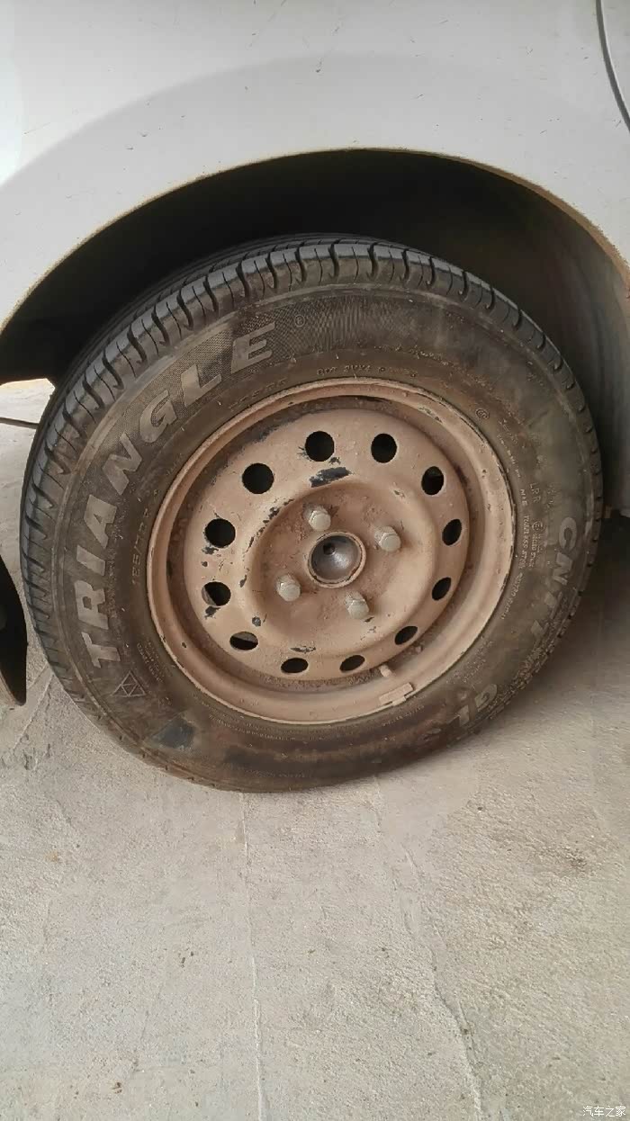 【图】第一次换备胎_五菱宏光论坛_汽车之家论坛