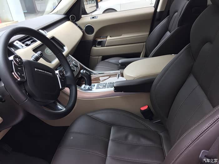 咖啡色/杏色内饰 大神呢