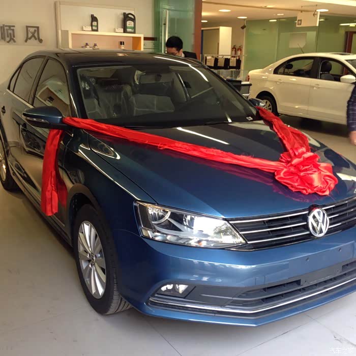 苏州孔雀蓝速腾第一贴