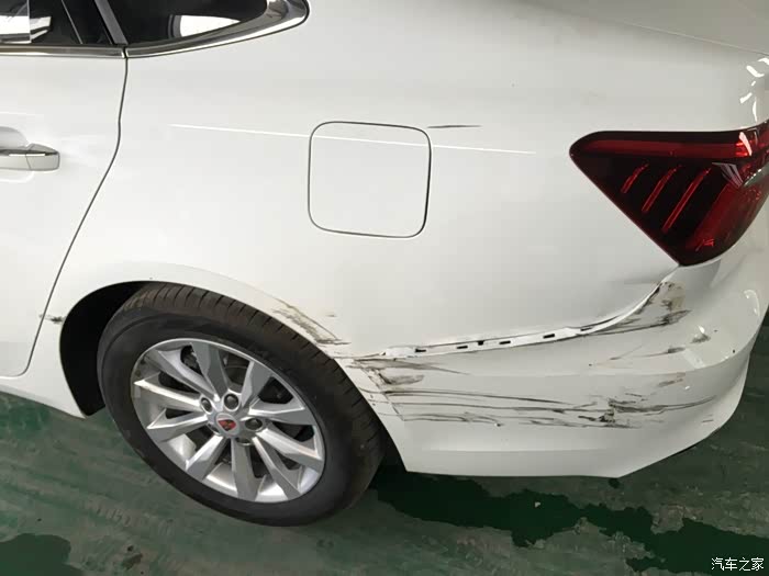 【图】喜提i6 2天被撞了_荣威i6/ei6论坛_汽车之家论坛