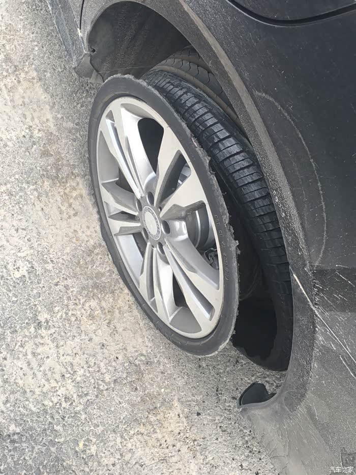 爆胎_奔驰e级论坛_汽车之家论坛
