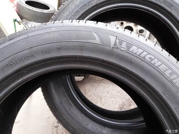 今天换了4个米胖子轮胎