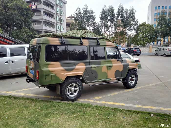 跑来212发迷彩大五门