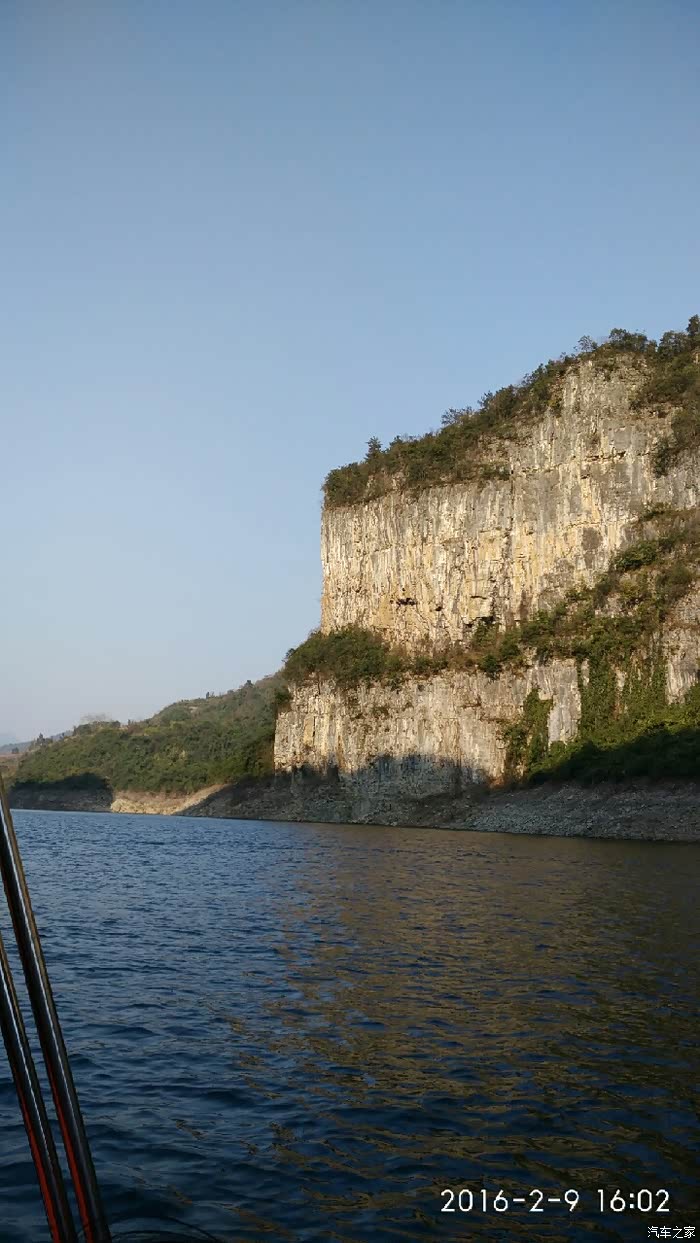 大年初二陪老弟去江界河码头磨轮胎