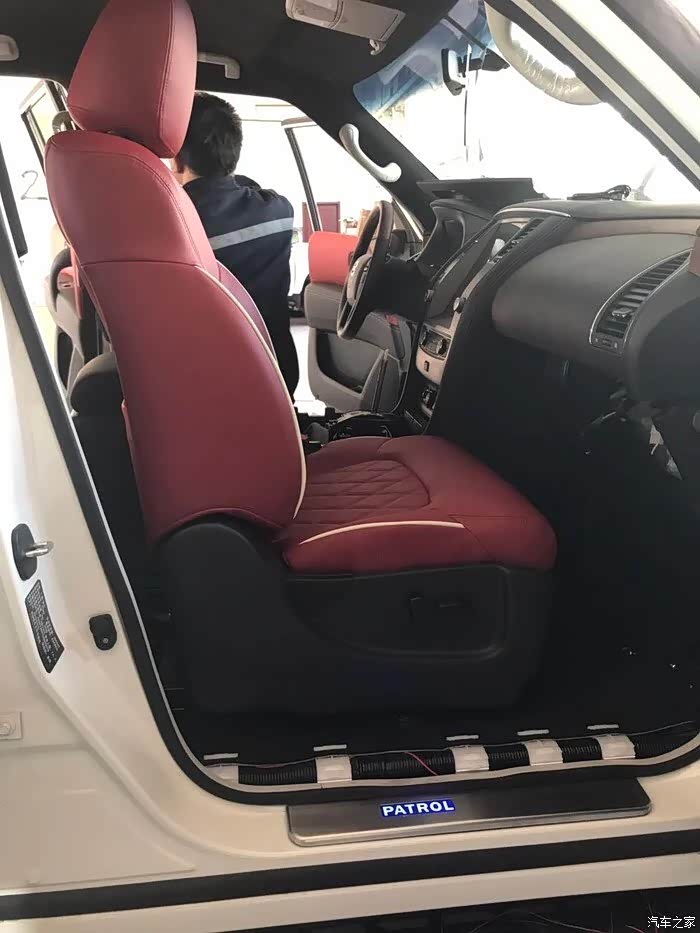 途乐内饰桃木改装以后