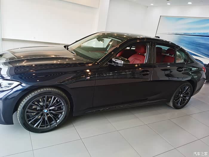 这是我的325i曜夜,796挺好