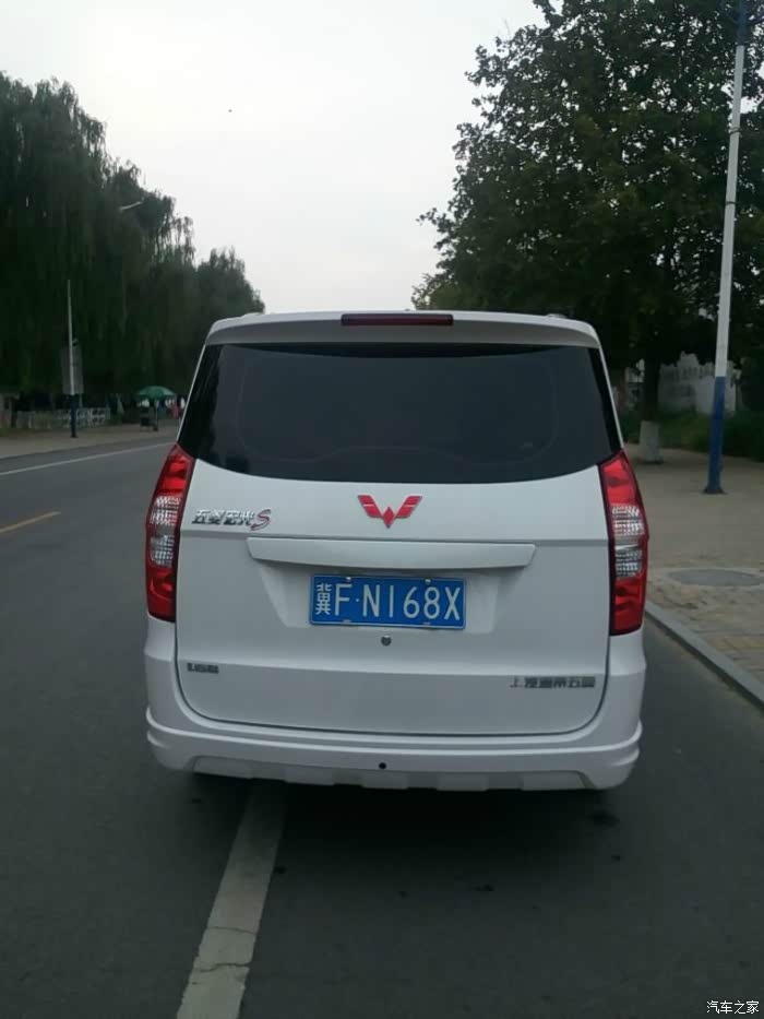 拉货载人不二之选五菱宏光s提车记