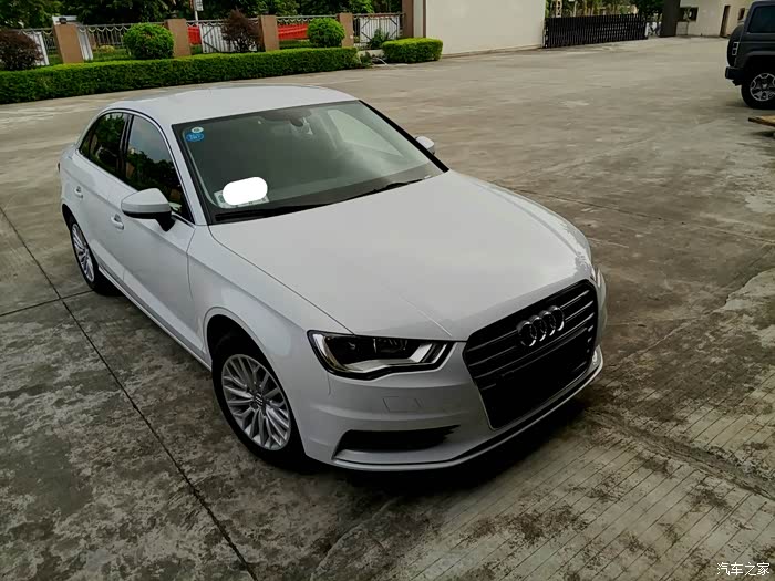 意外的选择快速提奥迪a3冰川白