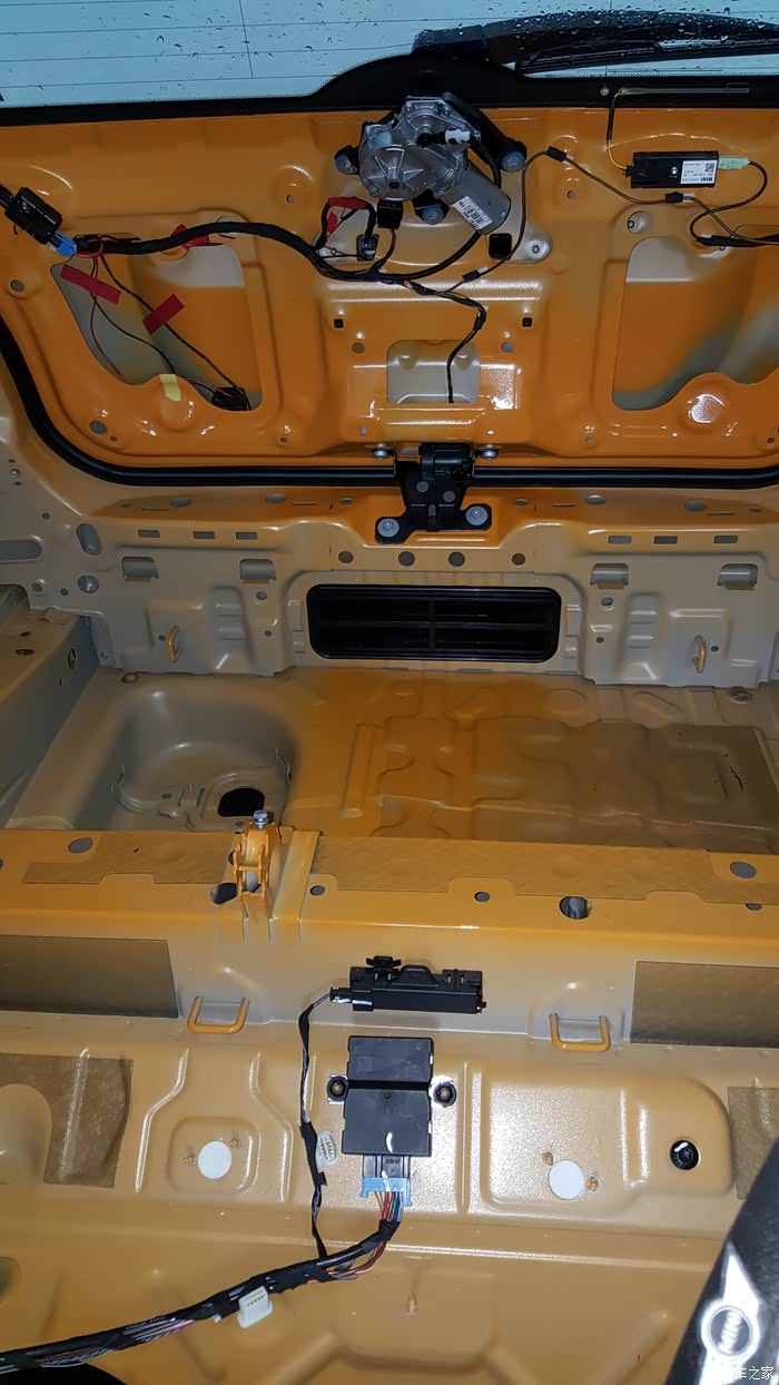 【图】f56后备箱漏水_mini论坛_汽车之家论坛