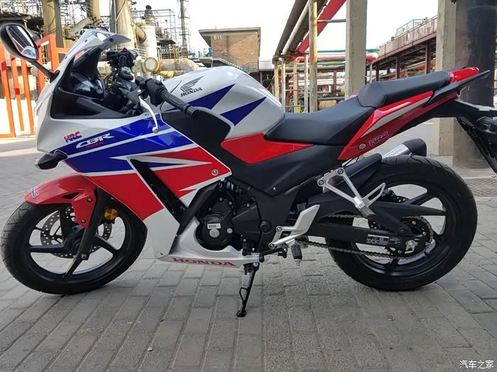 本田hondacbr300rabshrc三色版提车