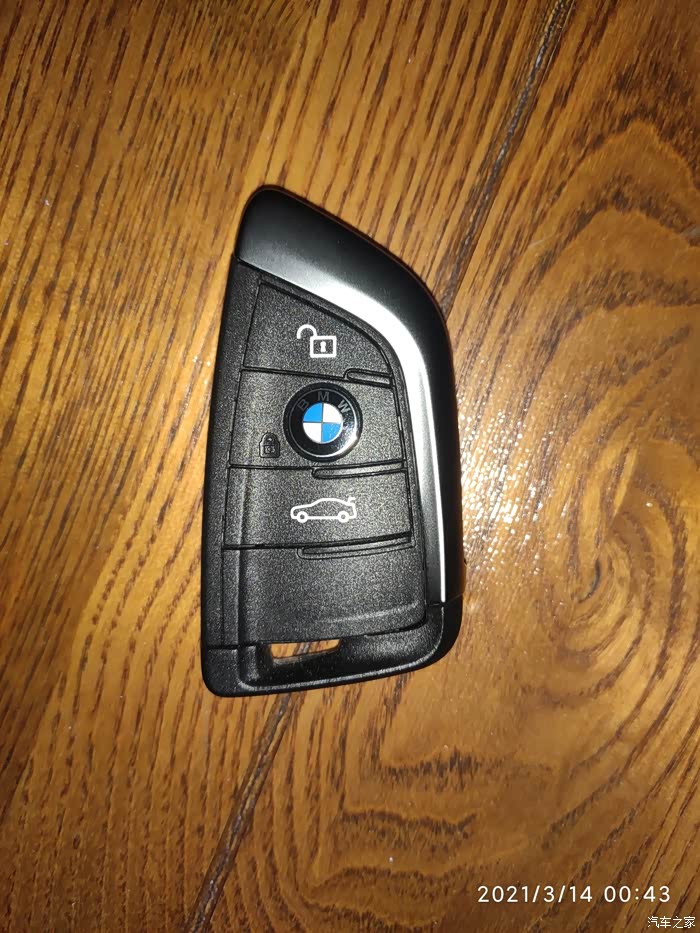 成为了宝马x1的一员