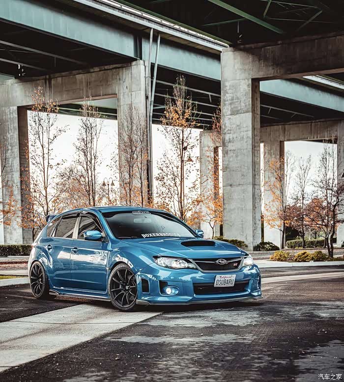 斯巴鲁翼豹sti 10代两厢母豹#汽车改装# ,斯巴鲁真帅!