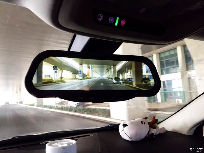 流媒体行车记录仪可以可以查看前几天的视频吗