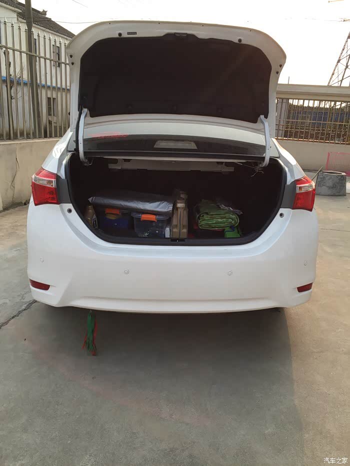 卡罗拉后备箱自动开启