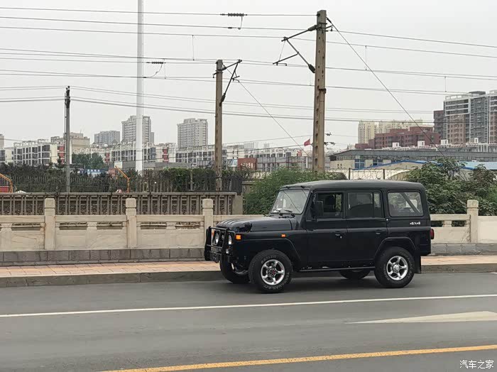 北京吉普 bj 2023 chb3 特警蓝 出库溜车!