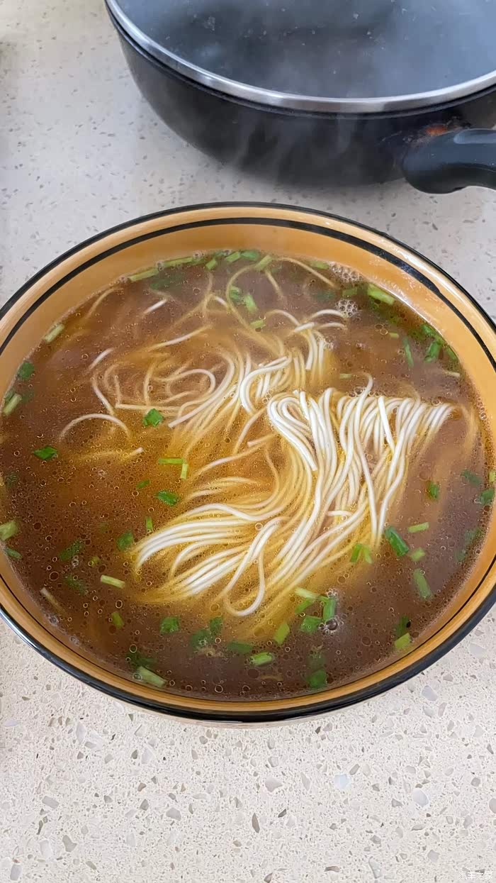 一碗鸡汤面赛过活神仙