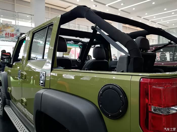 敞篷版bj40实车展示分享太帅了