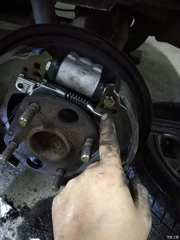 换后刹车片修理包,制动分泵