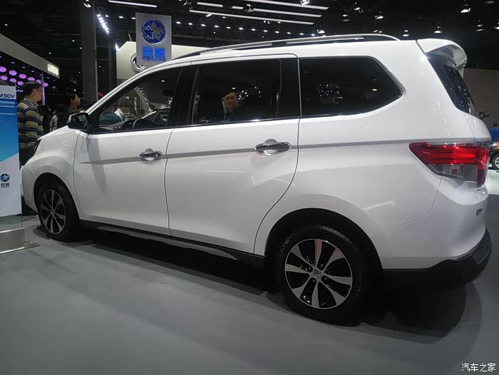 【图】大叔最爱的展车,没有之一_启辰d50论坛_汽车之家论坛