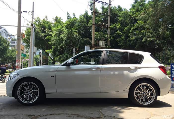 订120i运动午夜蓝,轮毂问题,外加出售原车全新379轮毂