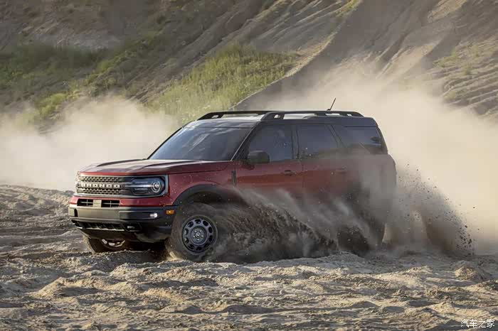 全新福特bronco实拍,2.0t动力配四驱
